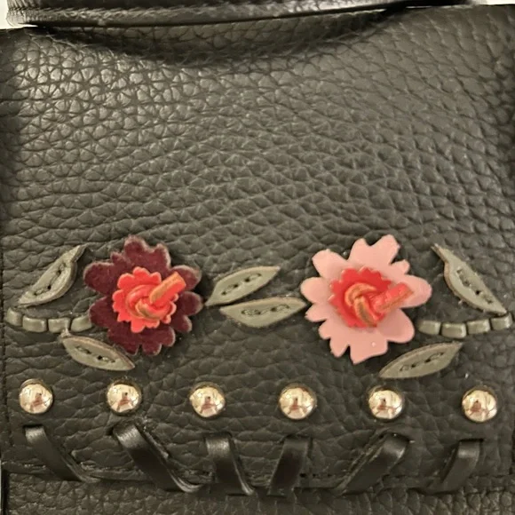 Kate Spade New York x Madison Ave. Collection Daniels Drive Small Abigail flower - Picture 13 of 13